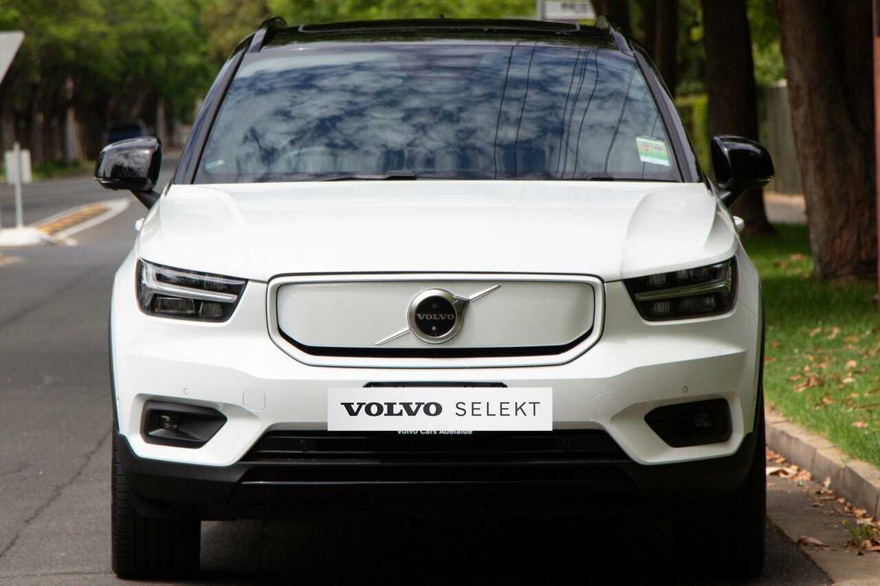 Volvo  XZ MY22 Recharge AWD Pure Electric