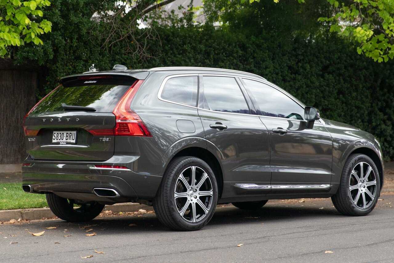 Volvo  UZ MY18 T5 AWD Inscription