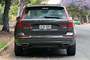 Volvo  UZ MY18 T5 AWD Inscription